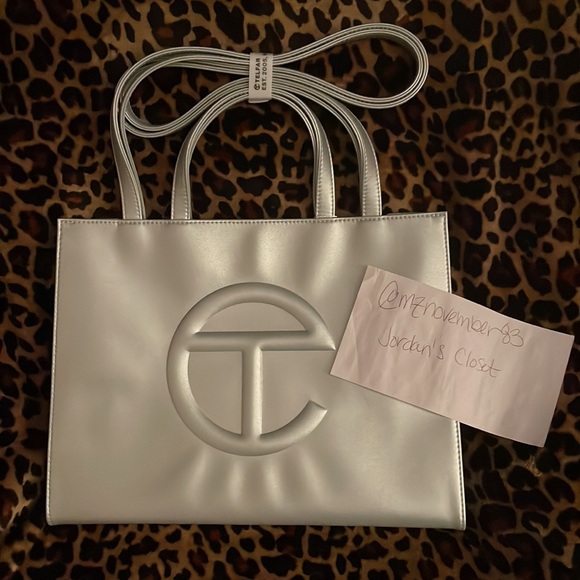 BNWT✨ Telfar👜 AUTHENTIC💯 W/ Proof Of Purchase🧾 - Picture 2 of 6